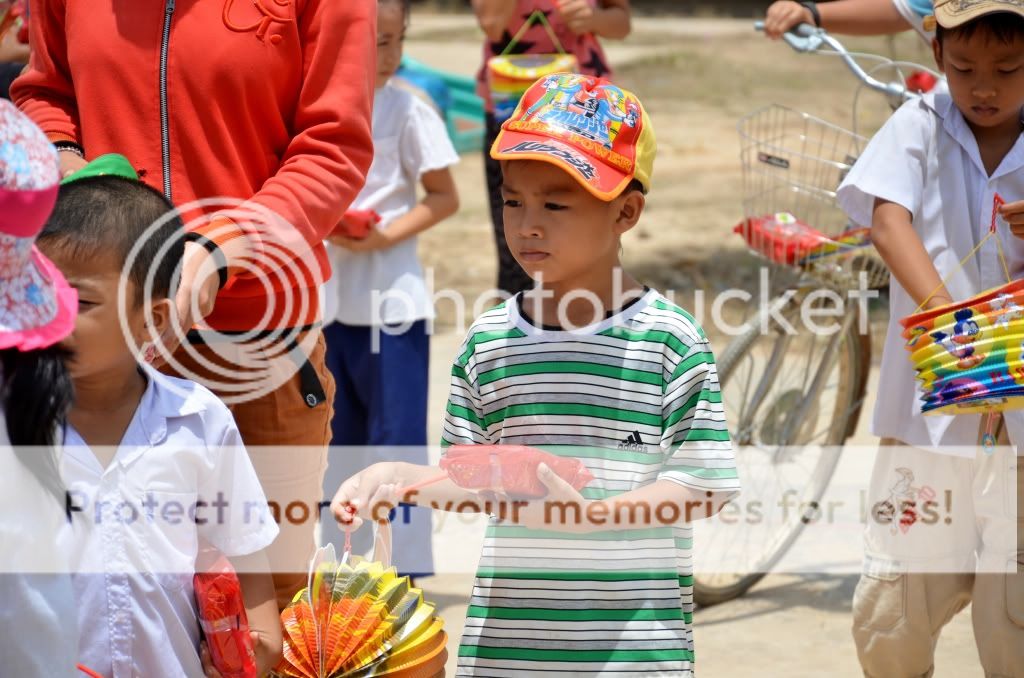 [Doves Club] Mang trung thu về với trẻ em nghèo huyện Đức Huệ - Long An - 25